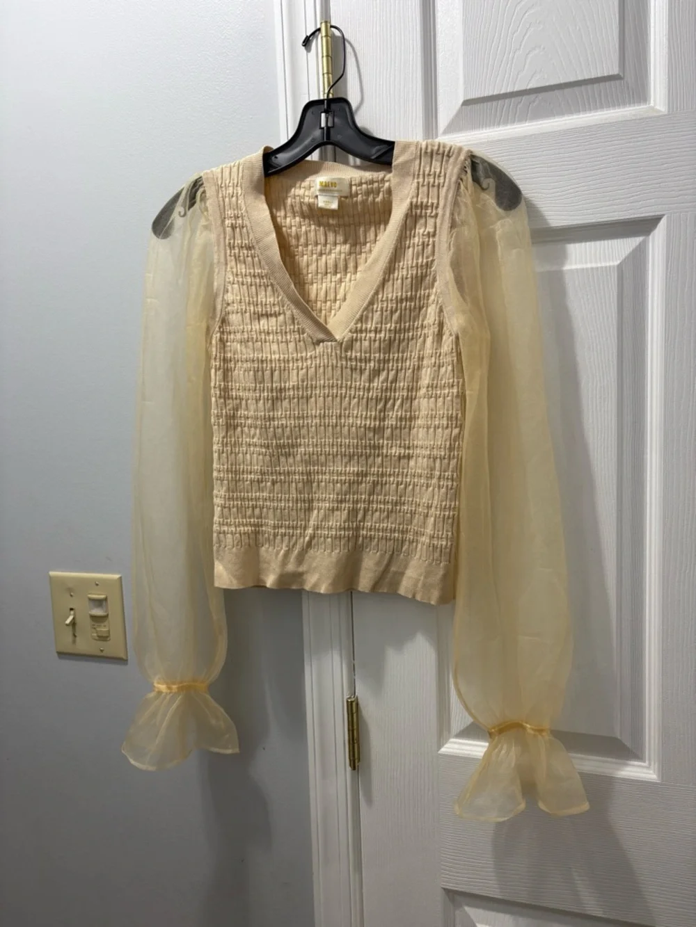 Maeve Anthropologie Sheer Sleeve V-Neck Knit Top In Cream Size Small